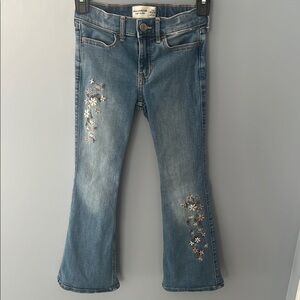 ABERCROMBIE KIDS High rise flare Embroidered Blue Jeans
